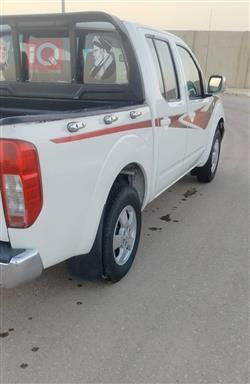 نيسان نافارا